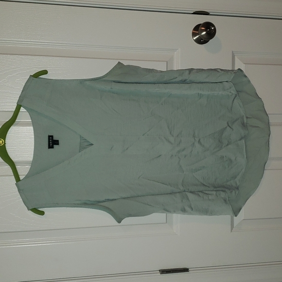 Torrid Textured Satin Pullover Tank - Picture 7 of 13